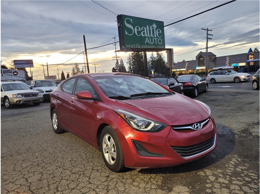 2015 Hyundai Elantra SE Sedan 4D
