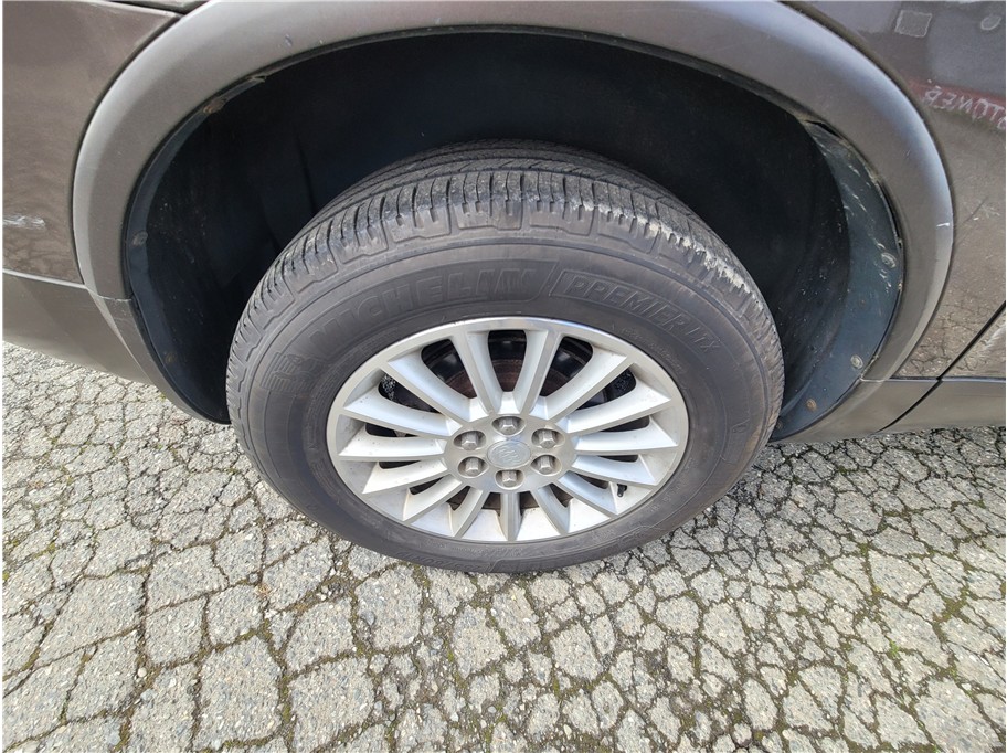 2008 Buick Enclave CXL Sport Utility 4D