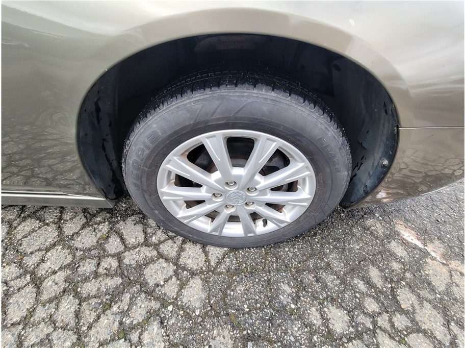 2011 Buick Lucerne CXL Sedan 4D