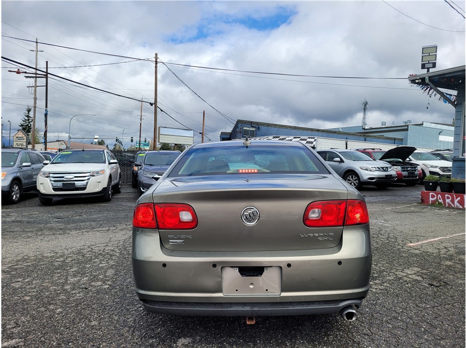 2011 Buick Lucerne CXL Sedan 4D
