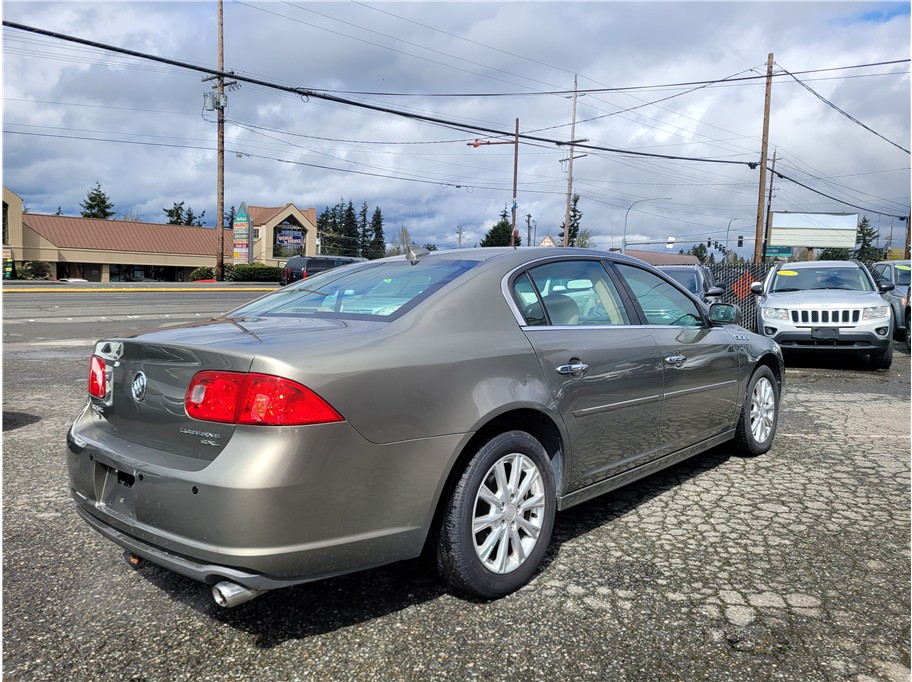 2011 Buick Lucerne CXL Sedan 4D