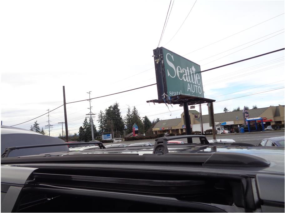 2016 Dodge Grand Caravan Passenger SXT Minivan 4D