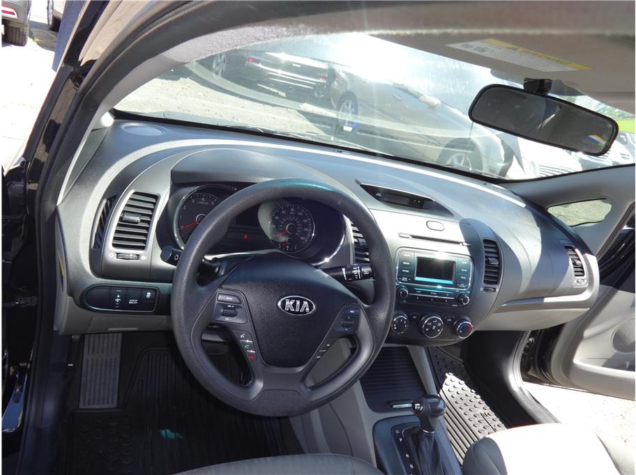 2008 Dodge Ram 1500 Quad Cab ST Pickup 4D 6 1/4 ft