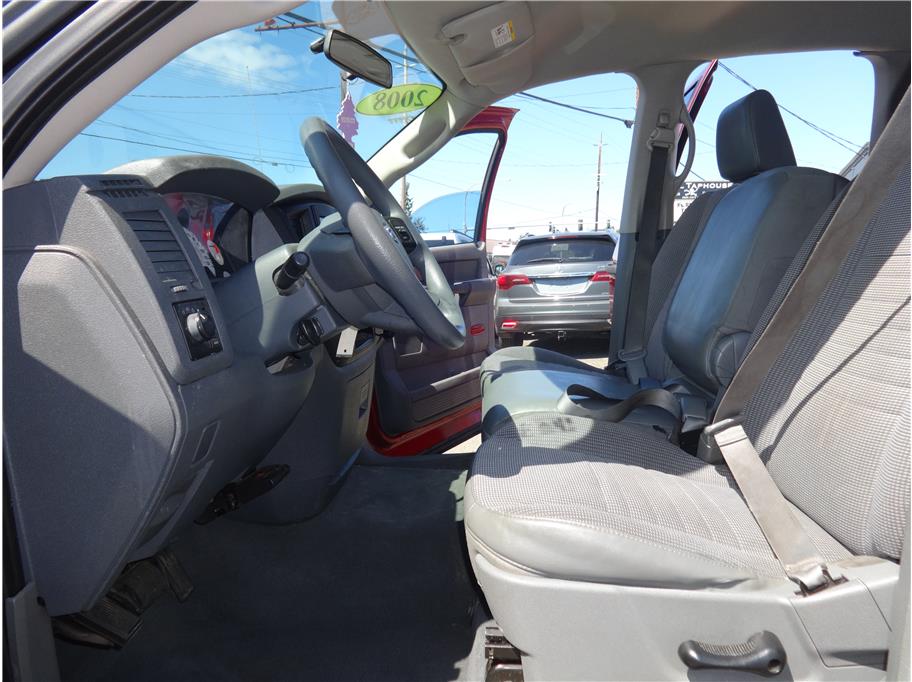 2008 Dodge Ram 1500 Quad Cab ST Pickup 4D 6 1/4 ft