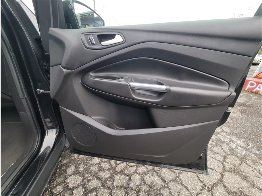 2015 Ford Escape SE Sport Utility 4D