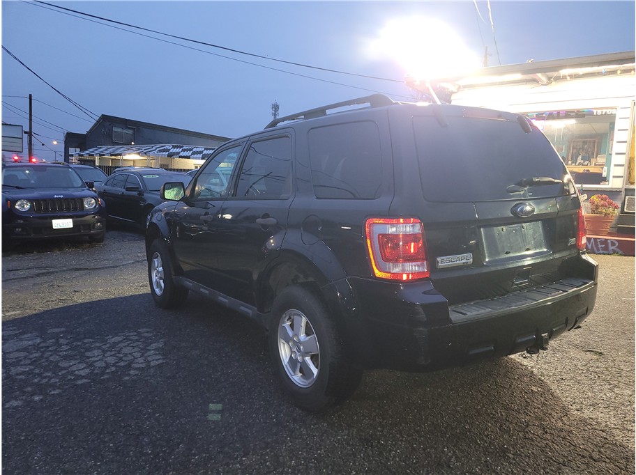 2011 Ford Escape XLT Sport Utility 4D