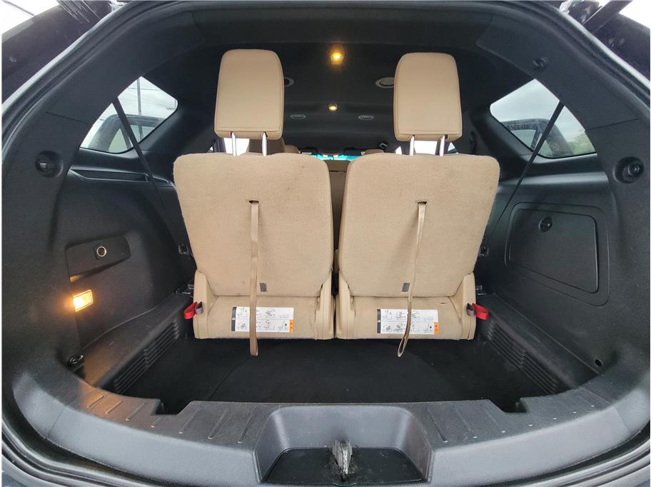 2017 Ford Explorer XLT Sport Utility 4D