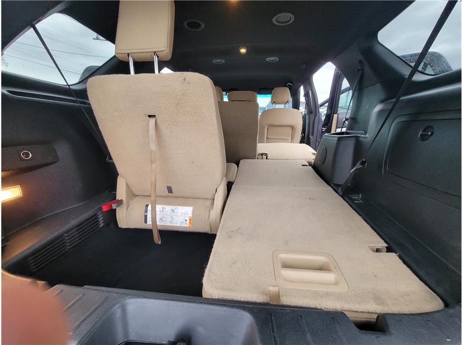 2017 Ford Explorer XLT Sport Utility 4D