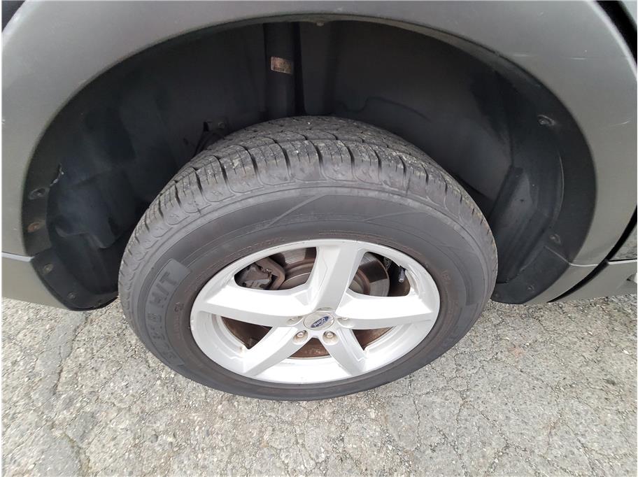 2017 Ford Explorer XLT Sport Utility 4D