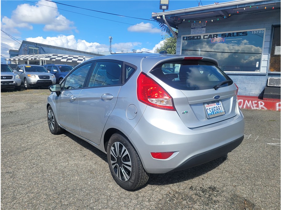 2012 Ford Fiesta SE Hatchback 4D