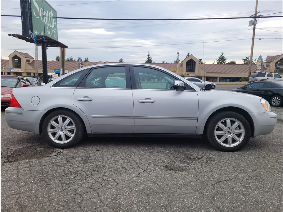 2005 Ford Five Hundred Limited Sedan 4D