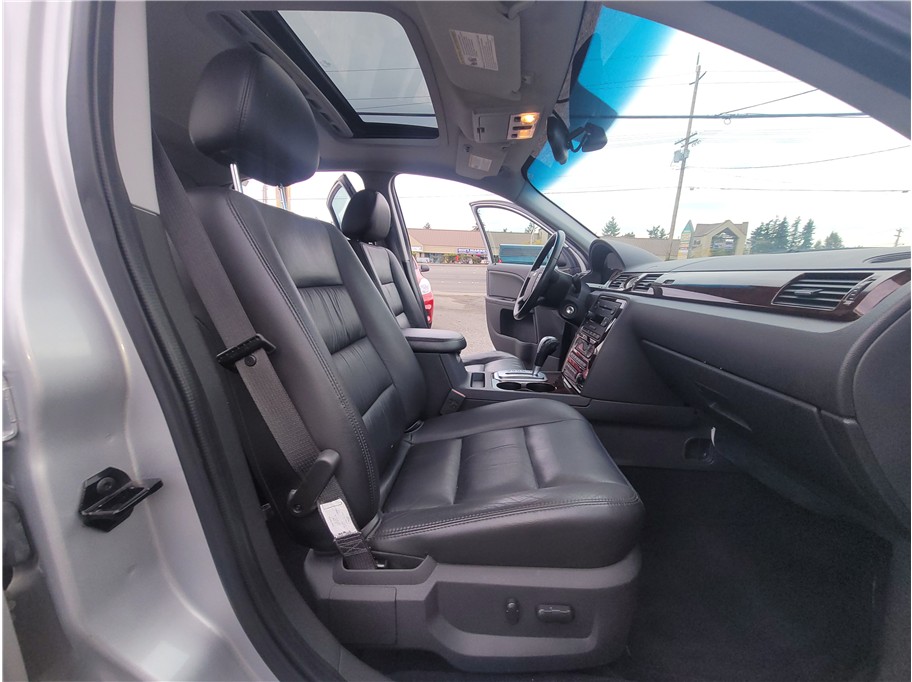 2005 Ford Five Hundred Limited Sedan 4D