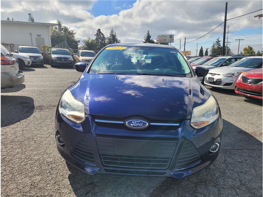 2012 Ford Focus SE Hatchback 4D