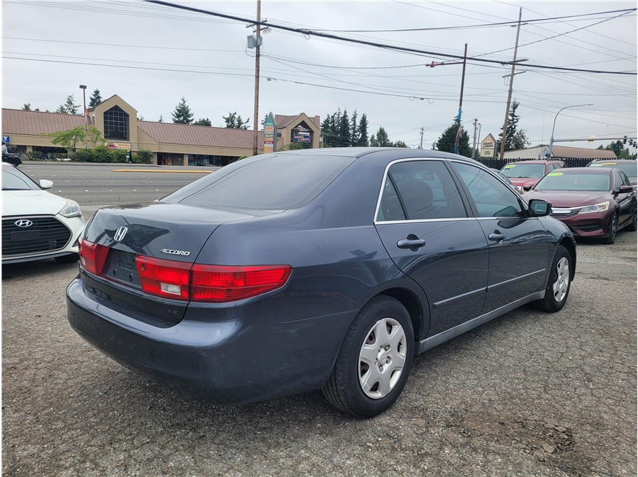 2005 Honda Accord LX Sedan 4D