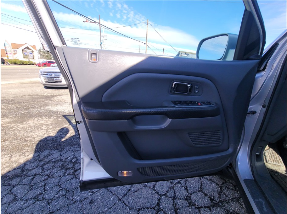 2005 Honda Pilot EX-L Sport Utility 4D