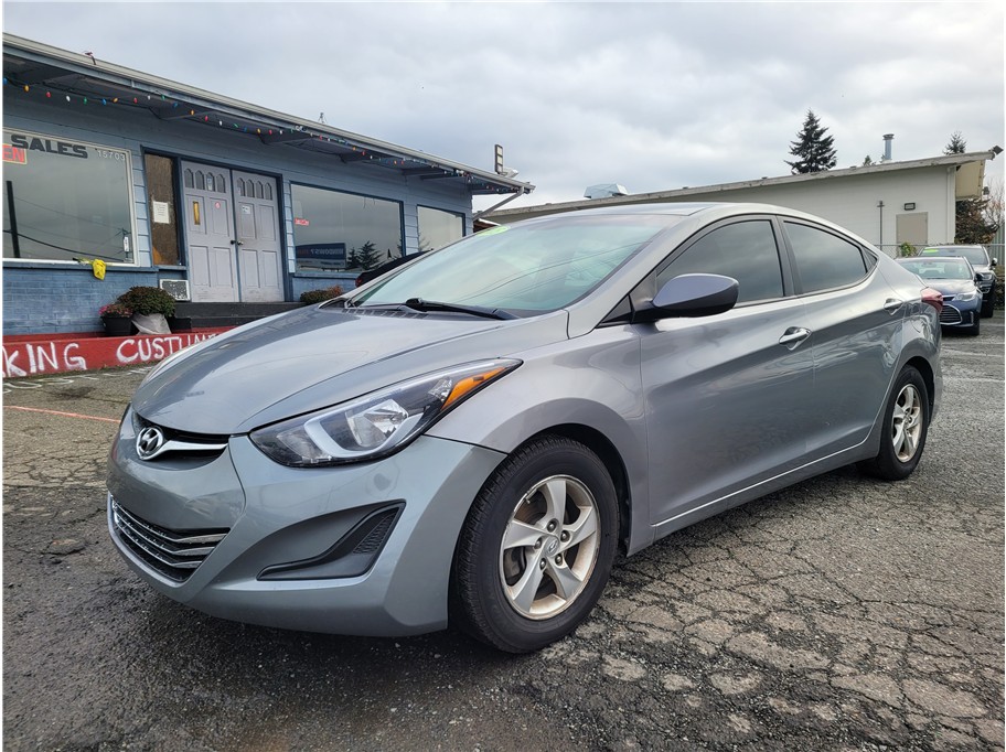 2015 Hyundai Elantra SE Sedan 4D
