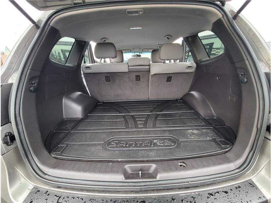 2012 Hyundai Santa Fe GLS Sport Utility 4D