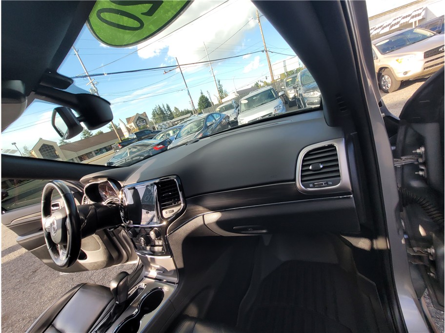 2020 Jeep Grand Cherokee Cherokee Limited Sport Utility 4D