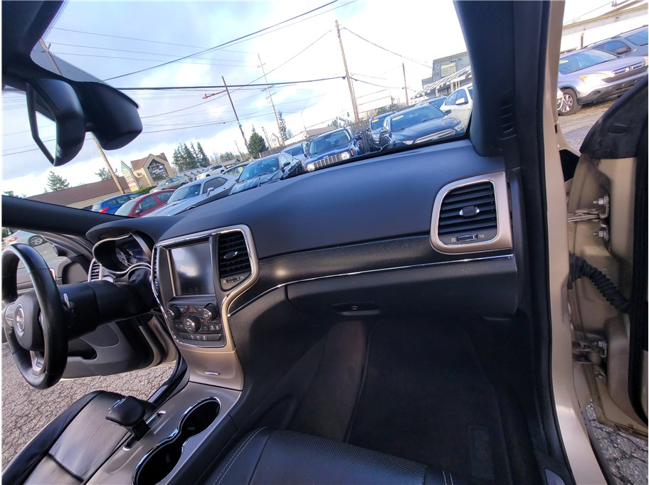 2015 Jeep Grand Cherokee Cherokee Limited Sport Utility 4D