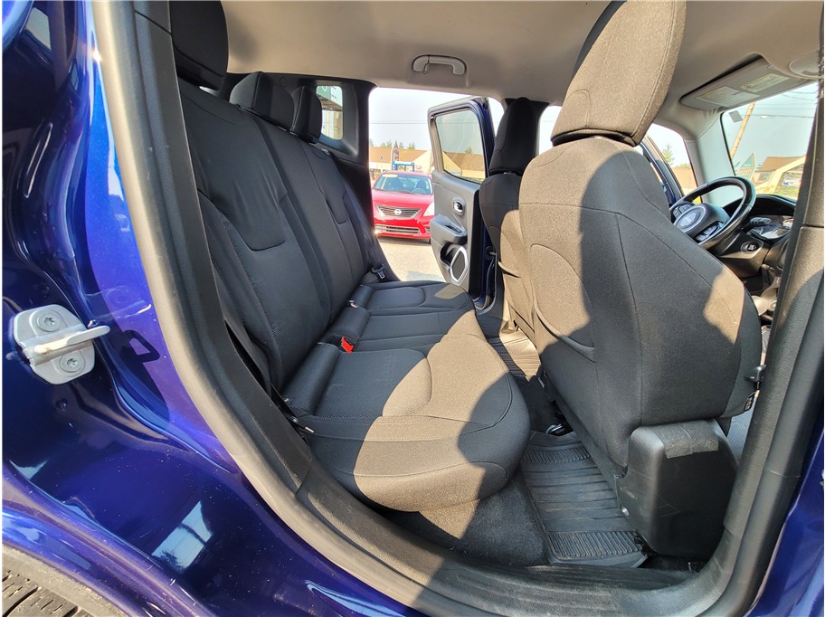 2017 Jeep Renegade Altitude Sport Utility 4D