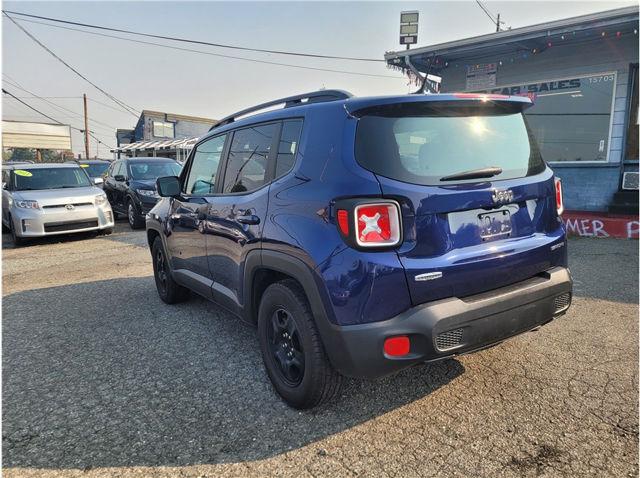 2017 Jeep Renegade Altitude Sport Utility 4D