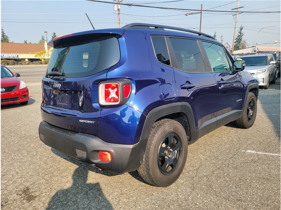 2017 Jeep Renegade Altitude Sport Utility 4D