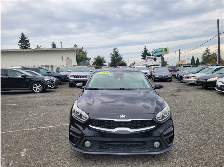 2019 Kia Forte FE Sedan 4D