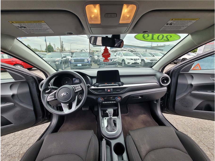 2019 Kia Forte FE Sedan 4D