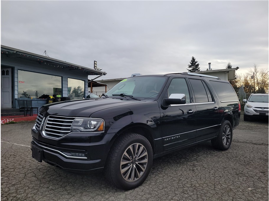 2016 Lincoln Navigator L Select Sport Utility 4D