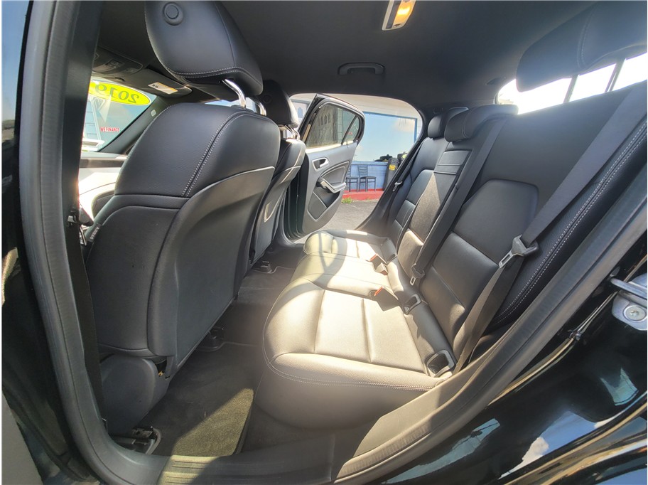 2019 Mercedes Benz GLA GLA 250 4MATIC Sport Utility 4D