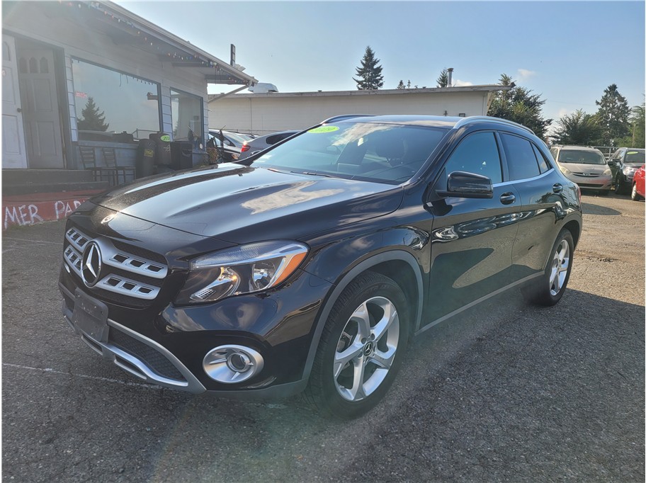 2019 Mercedes Benz GLA GLA 250 4MATIC Sport Utility 4D