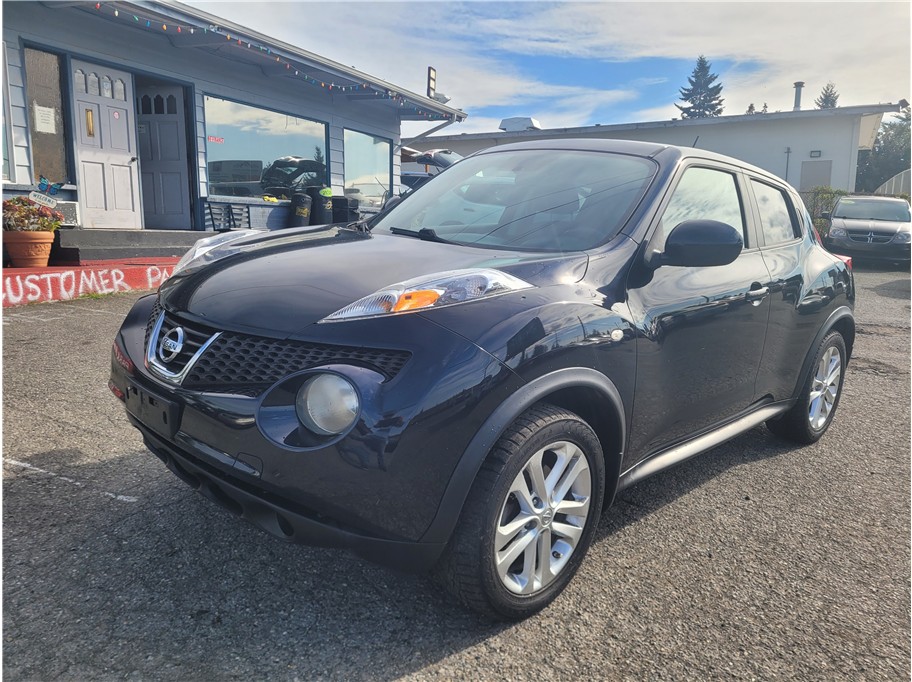 2012 Nissan JUKE SV Sport Utility 4D