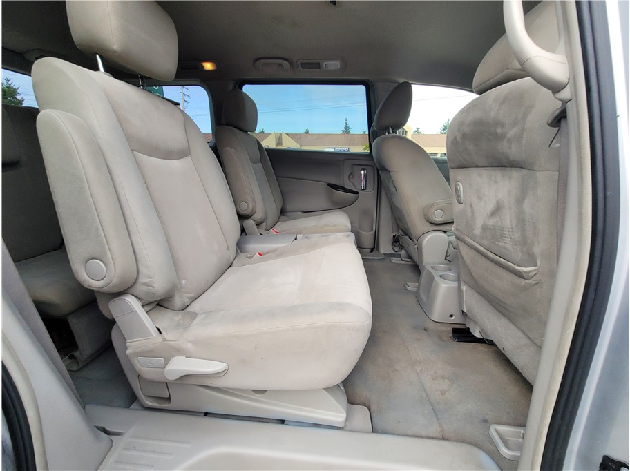 2012 Nissan Quest S Minivan 4D