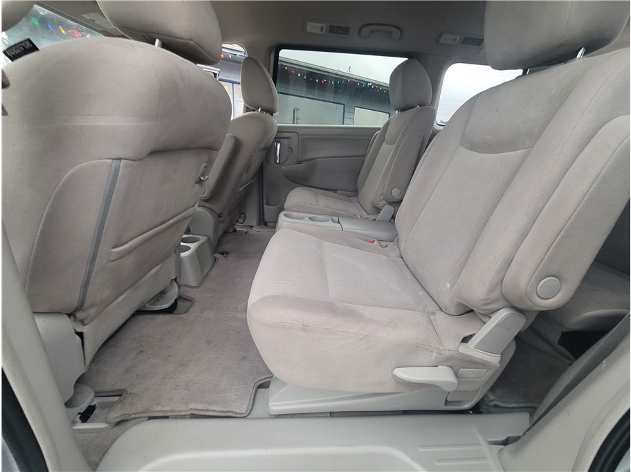 2016 Nissan Quest SV Minivan 4D