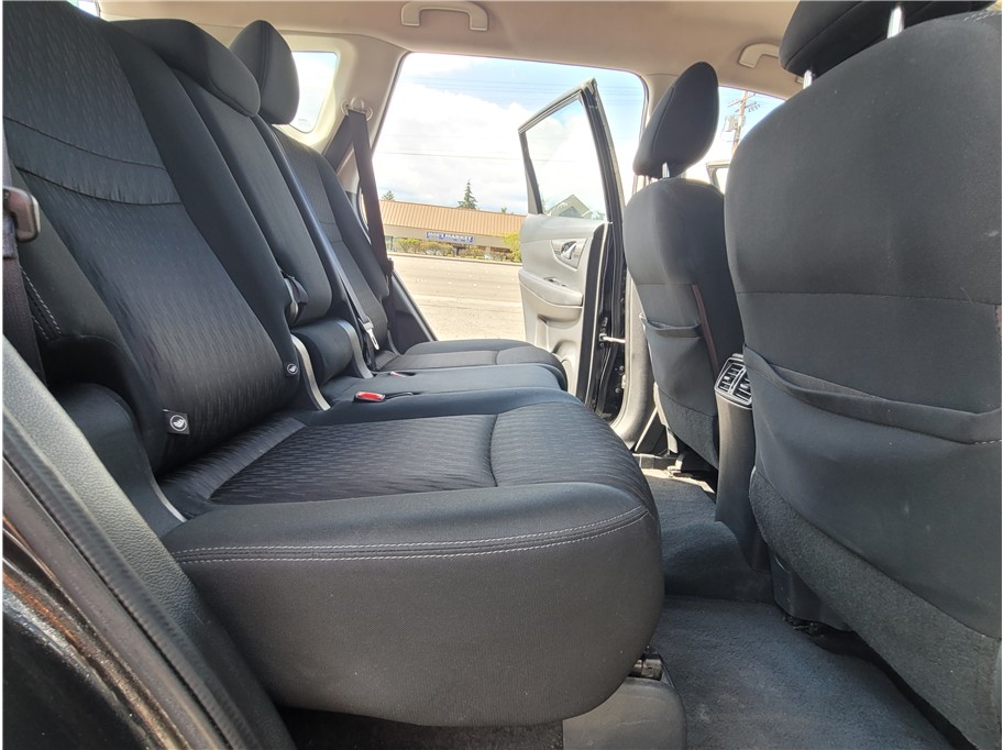 2017 Nissan Rogue S Sport Utility 4D