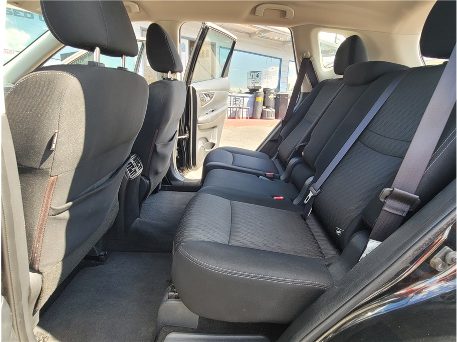 2017 Nissan Rogue S Sport Utility 4D