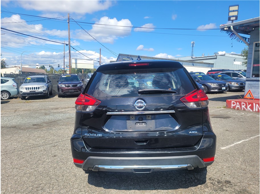 2017 Nissan Rogue S Sport Utility 4D