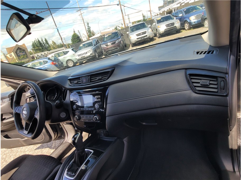 2017 Nissan Rogue S Sport Utility 4D