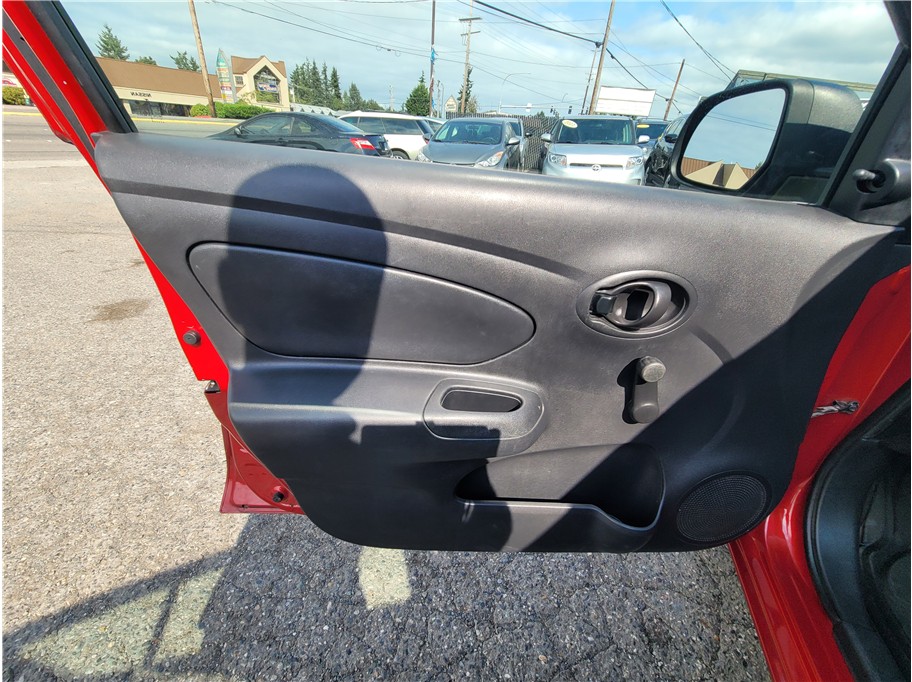 2013 Nissan Versa S Plus Sedan 4D