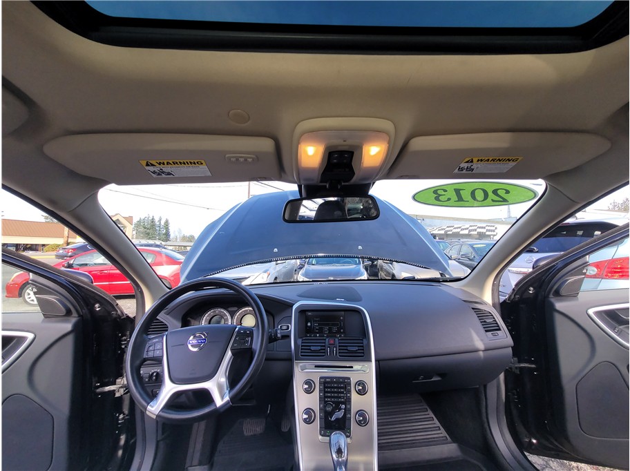 2013 Volvo XC60 T6 Sport Utility 4D