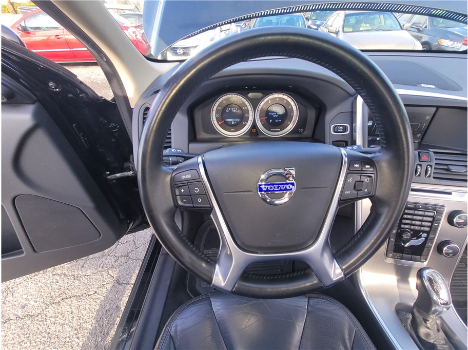 2013 Volvo XC60 T6 Sport Utility 4D